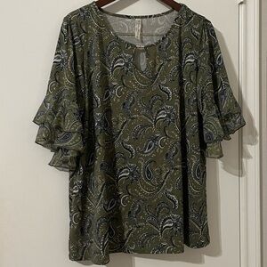Perseption Women Olive Paisley Tiered Bell Sleeve Blouse 1X